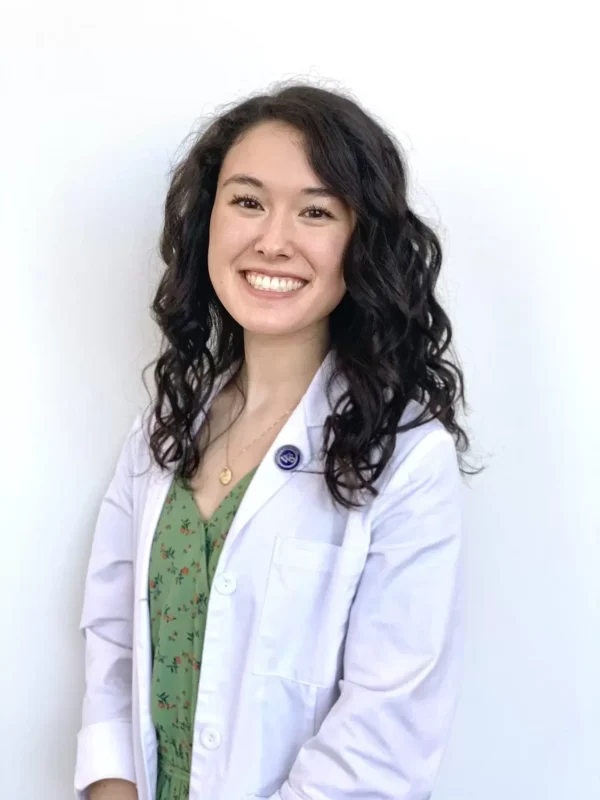 Dr. Amber Chong is one of our Coquitlam chiropractors at Fulcrum Therapy.